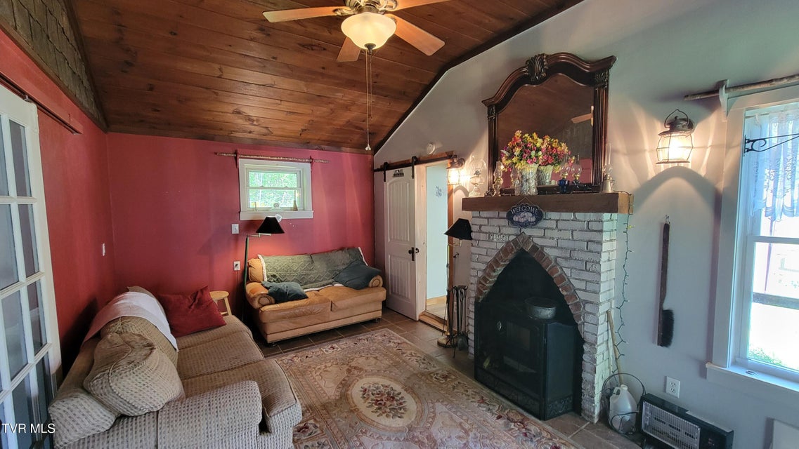 Photo #8: 2012 Ackerson Creek Road