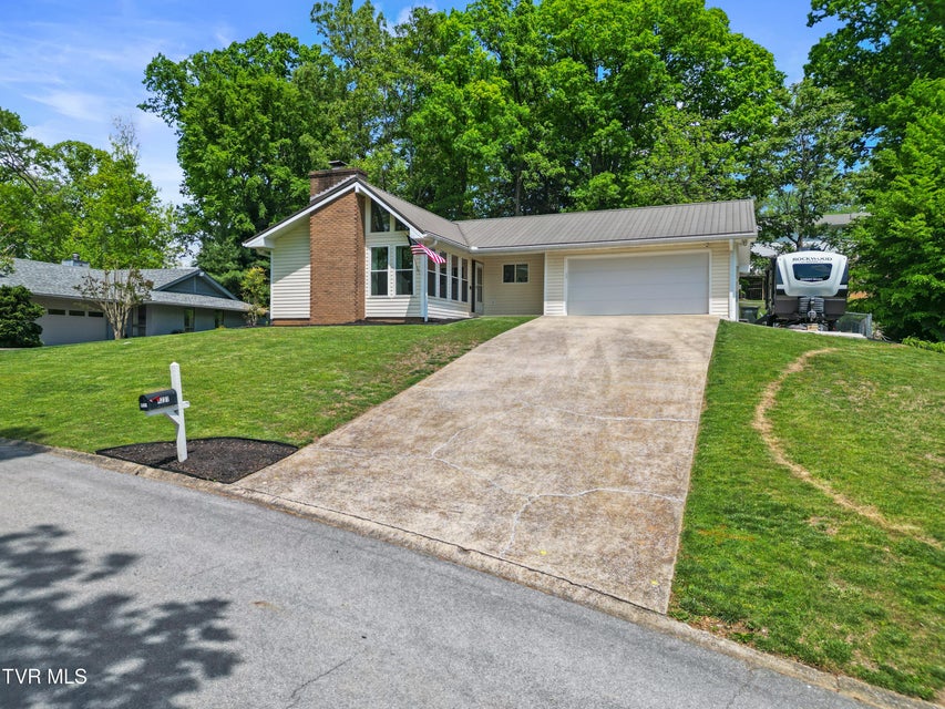 Photo #31: 1231 Tanglewood Drive