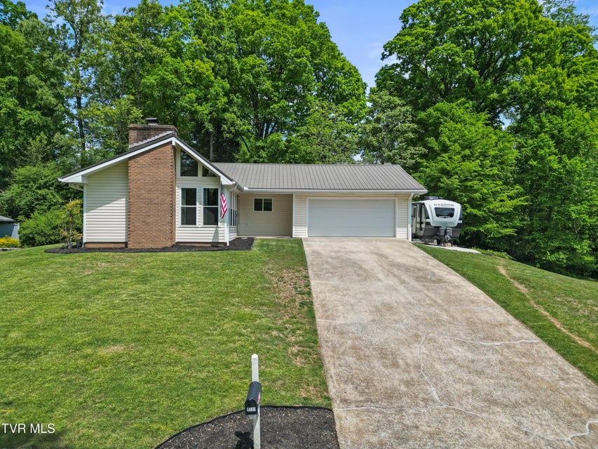 Photo #36: 1231 Tanglewood Drive