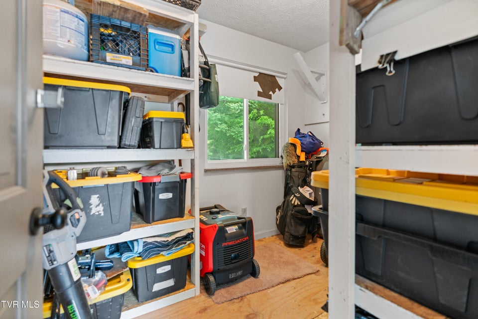 Photo #25: 1231 Tanglewood Drive