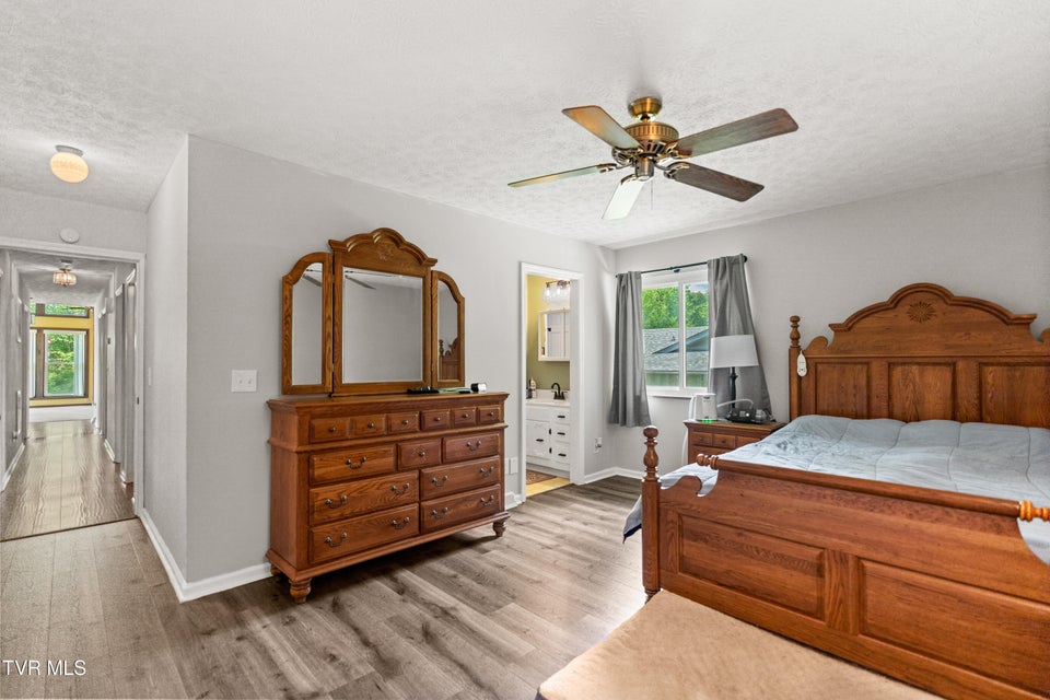 Photo #13: 1231 Tanglewood Drive