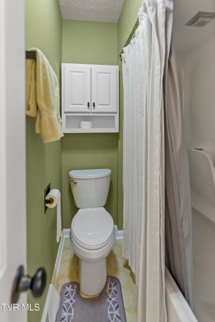 Photo #16: 1231 Tanglewood Drive