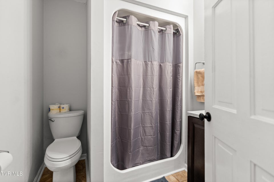 Photo #18: 1231 Tanglewood Drive