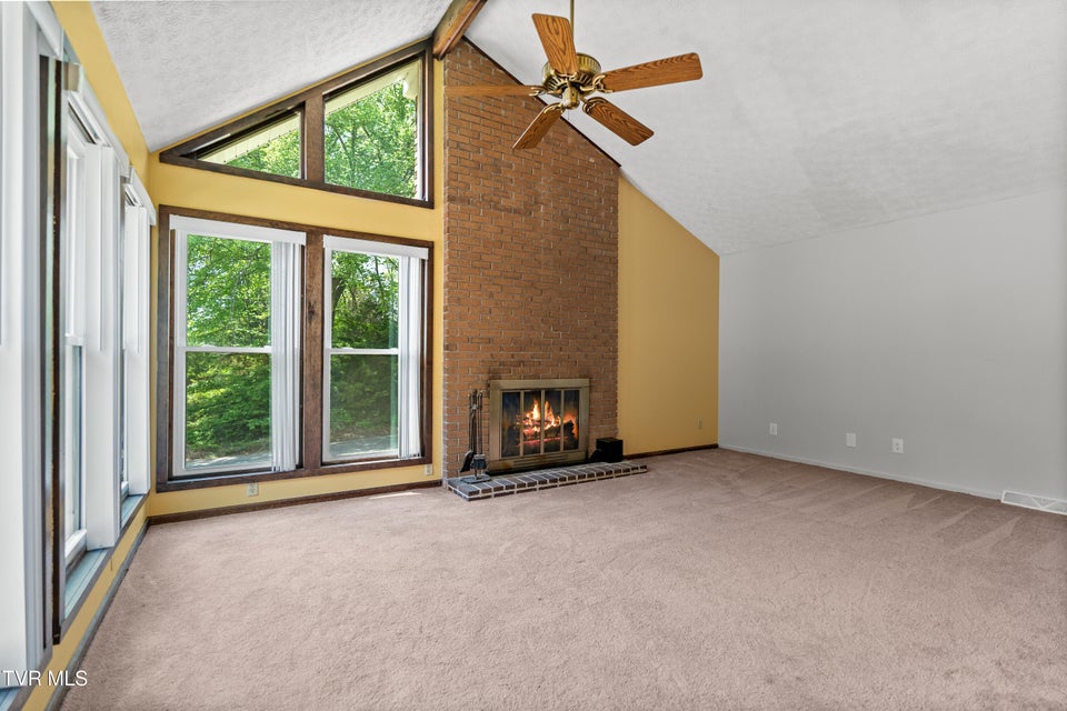 Photo #23: 1231 Tanglewood Drive