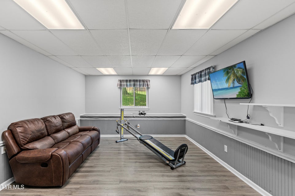 Photo #8: 1231 Tanglewood Drive