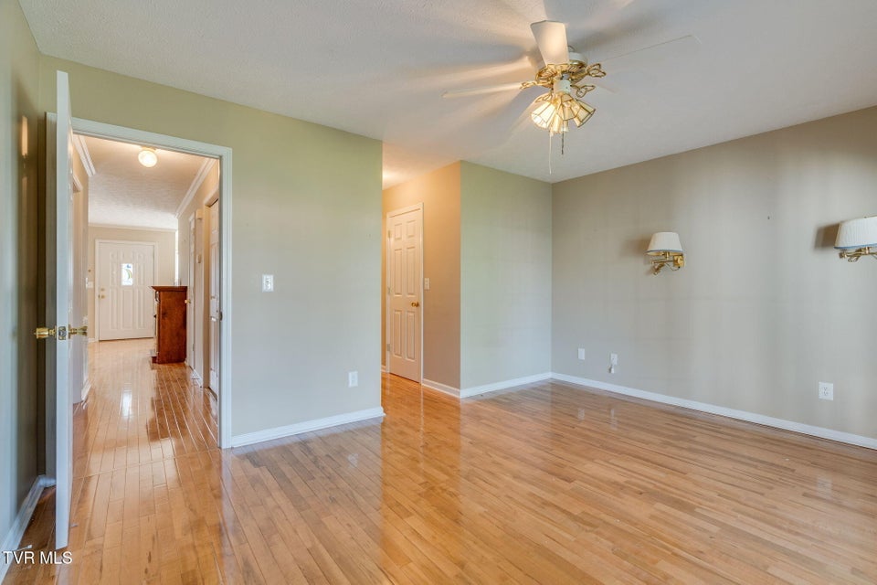 Photo #15: 610 Race Street