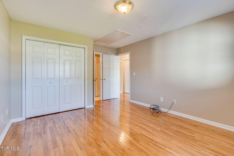 Photo #20: 610 Race Street