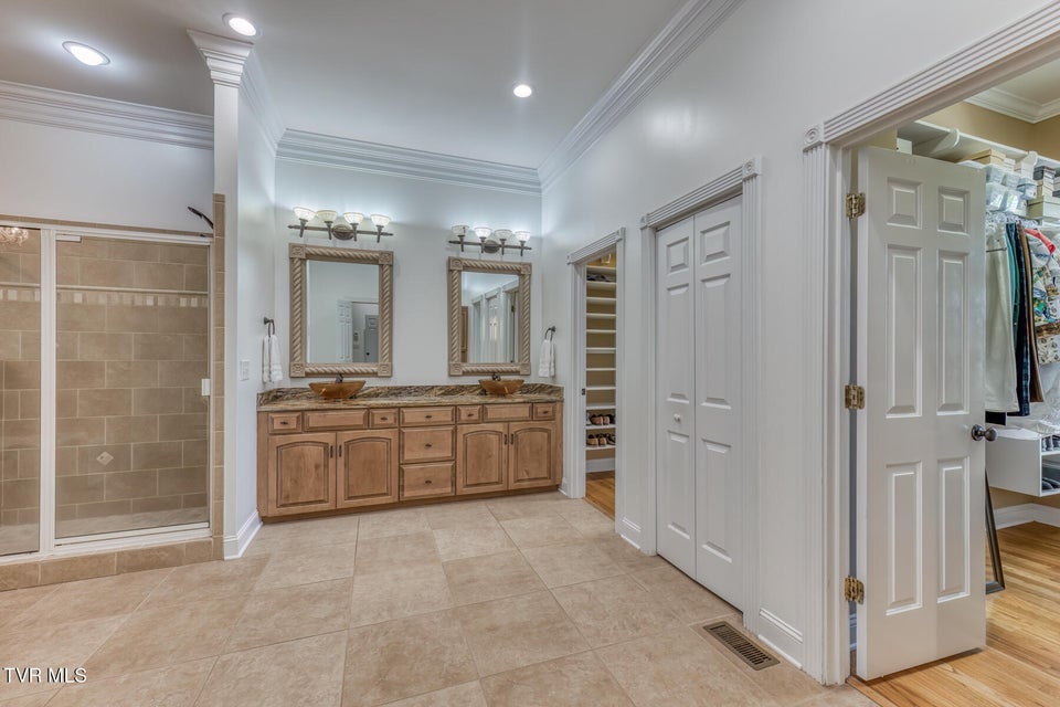 Photo #23: 202 Hidden Forest Court