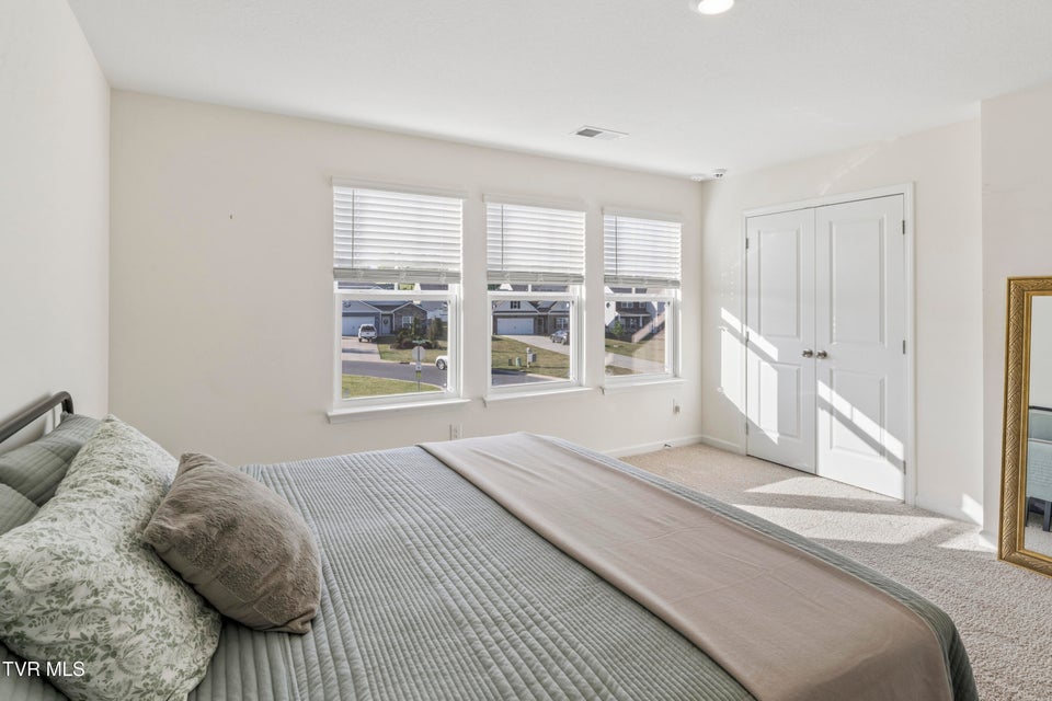 Photo #37: 5142 Wildlife Circle