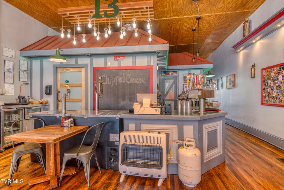 Photo #6: 139 Town Square Street