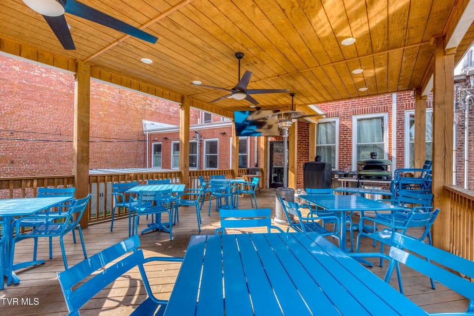 Photo #15: 139 Town Square Street