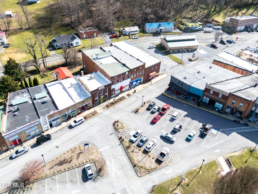 Photo #37: 139 Town Square Street