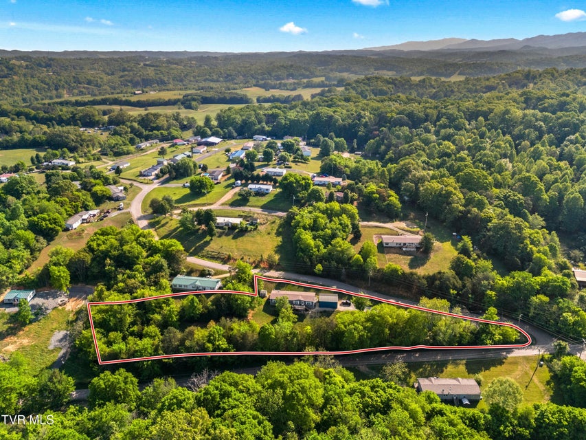 Photo #5: 103 Hidden Estates Way