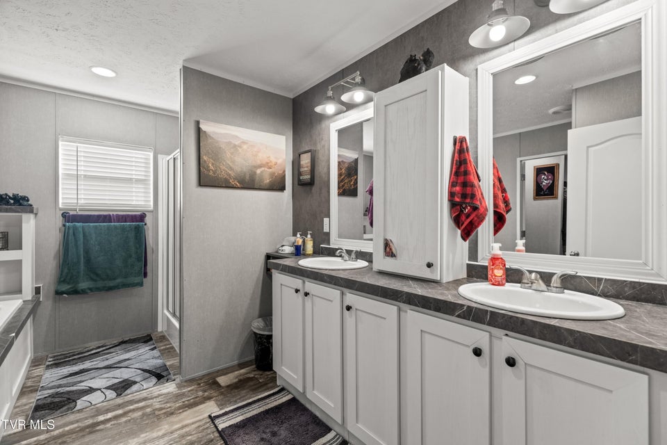 Photo #25: 103 Hidden Estates Way