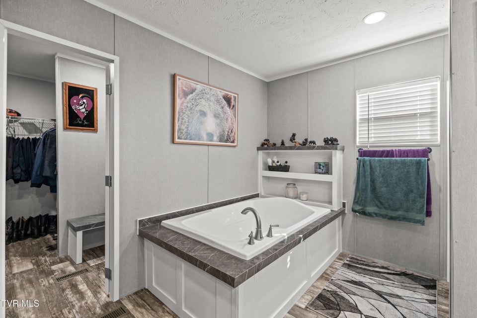 Photo #26: 103 Hidden Estates Way