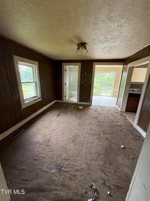 Photo #16: 1007 Embreville Road