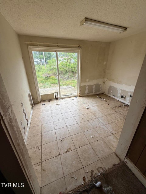 Photo #18: 1007 Embreville Road