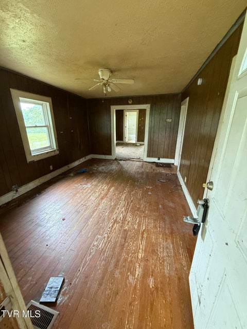 Photo #14: 1007 Embreville Road