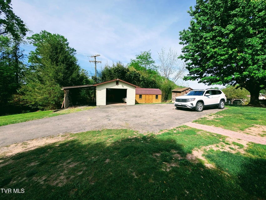 Photo #8: 1910 Dc Caney Ridge Road