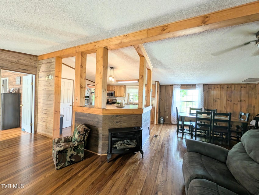 Photo #26: 1910 Dc Caney Ridge Road