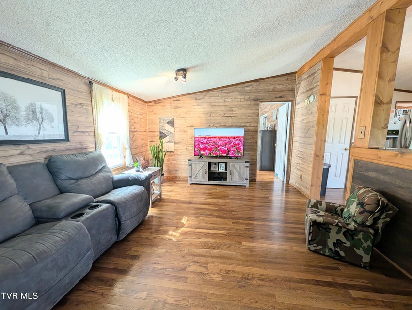 Photo #27: 1910 Dc Caney Ridge Road