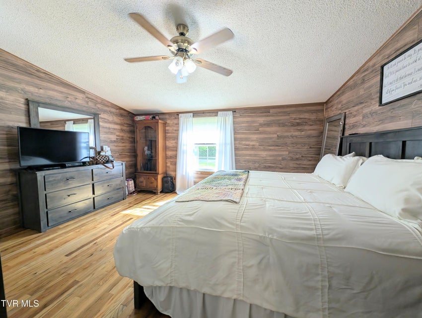 Photo #39: 1910 Dc Caney Ridge Road