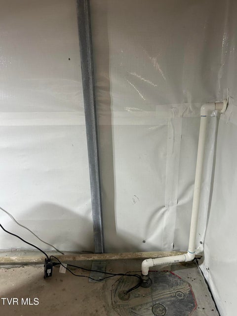 Photo #32: 281 Webb Road