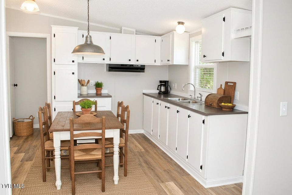 Photo #10: 110 Chinquapin Lane