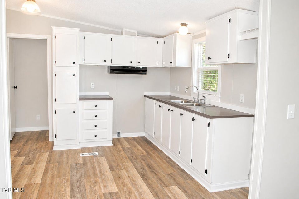 Photo #11: 110 Chinquapin Lane