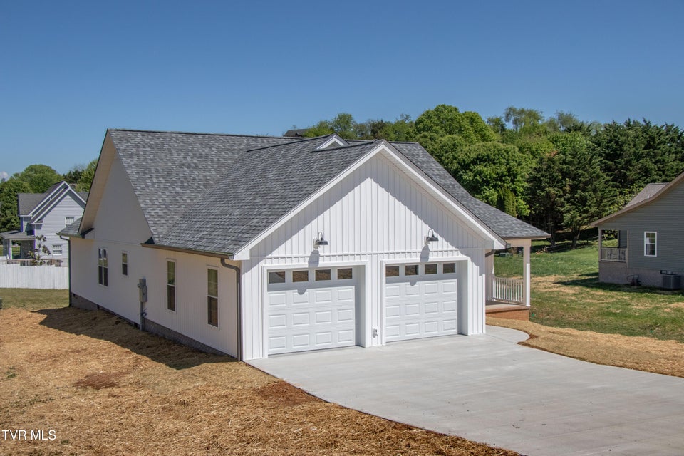 Photo #26: 17150 Sedona Drive