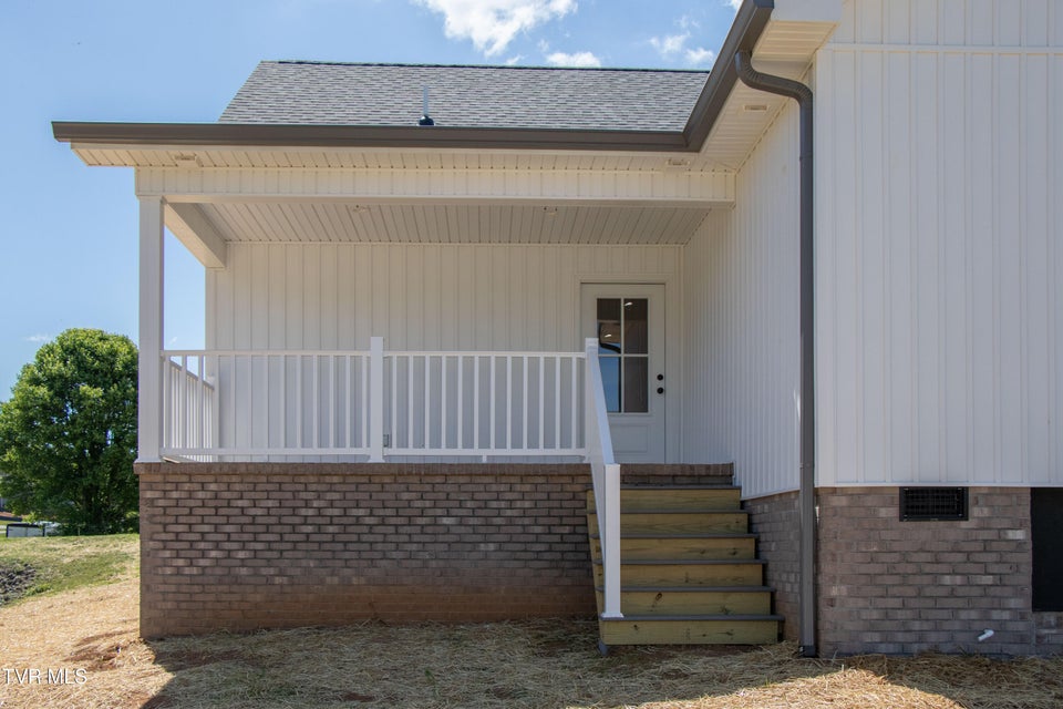 Photo #31: 17150 Sedona Drive