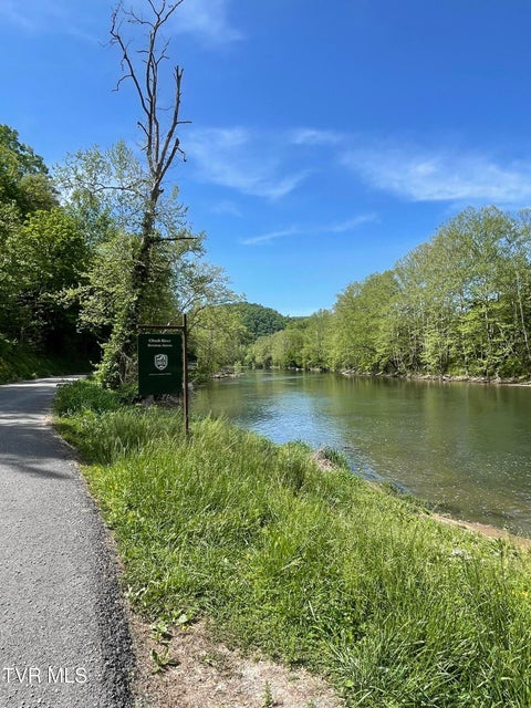 Photo #63: 105 Copper Creek Road