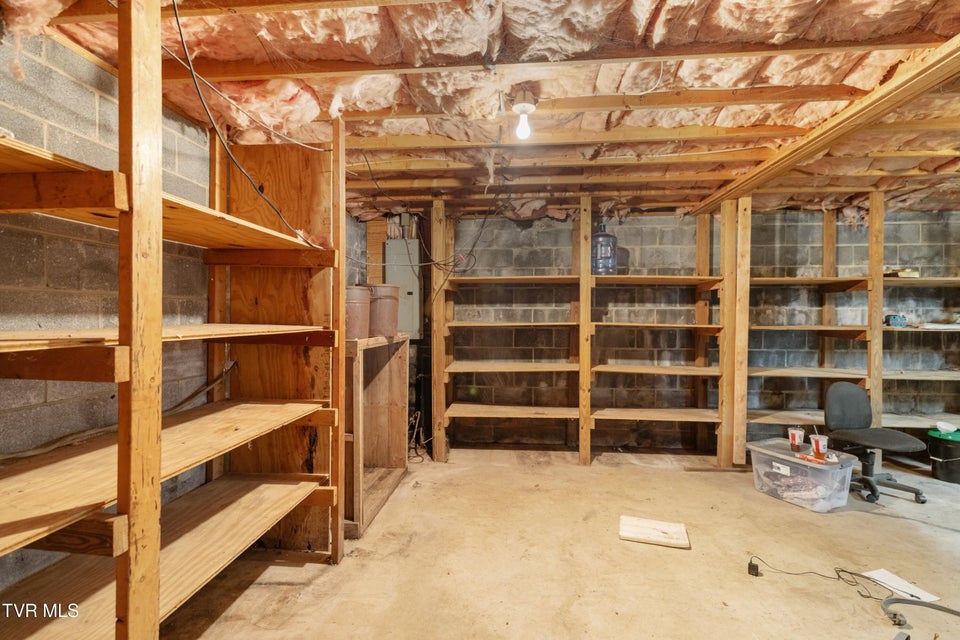 Photo #19: 3013 Buckingham Road