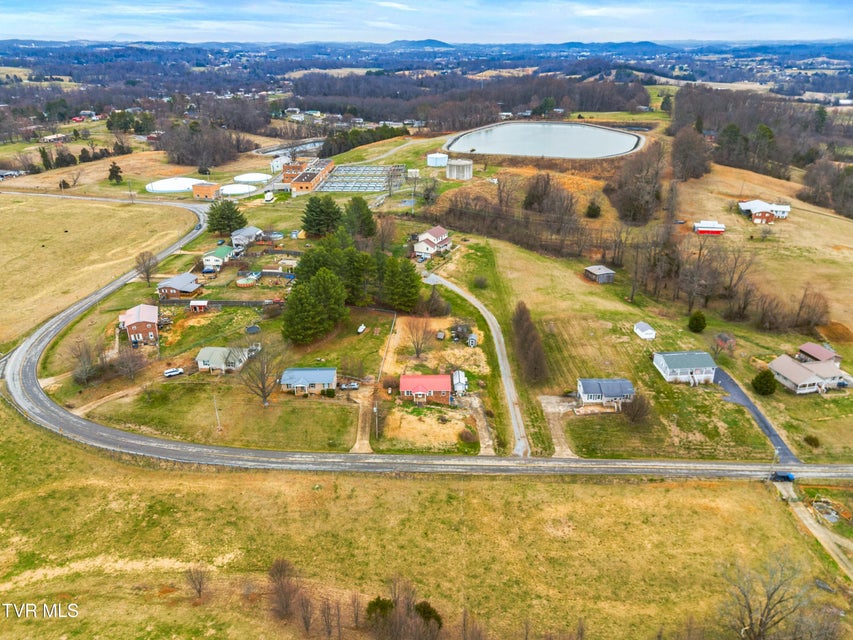 Photo #24: 3013 Buckingham Road