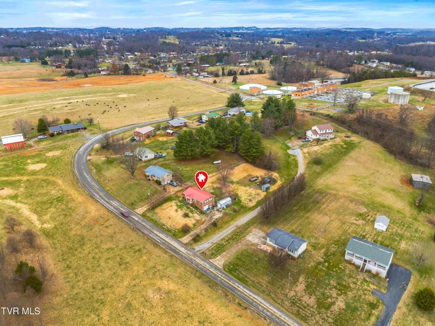 Photo #25: 3013 Buckingham Road