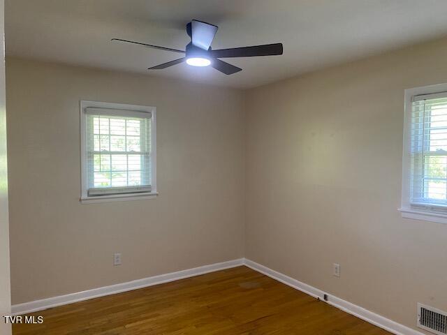 Photo #36: 1700 Tee Court