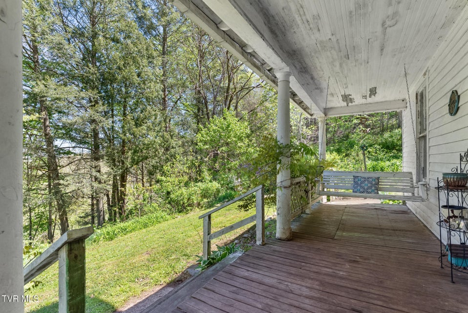 Photo #4: 2170 Saltville Highway