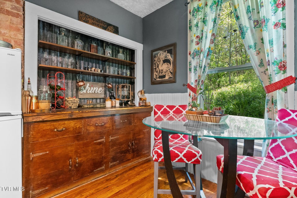 Photo #24: 2170 Saltville Highway