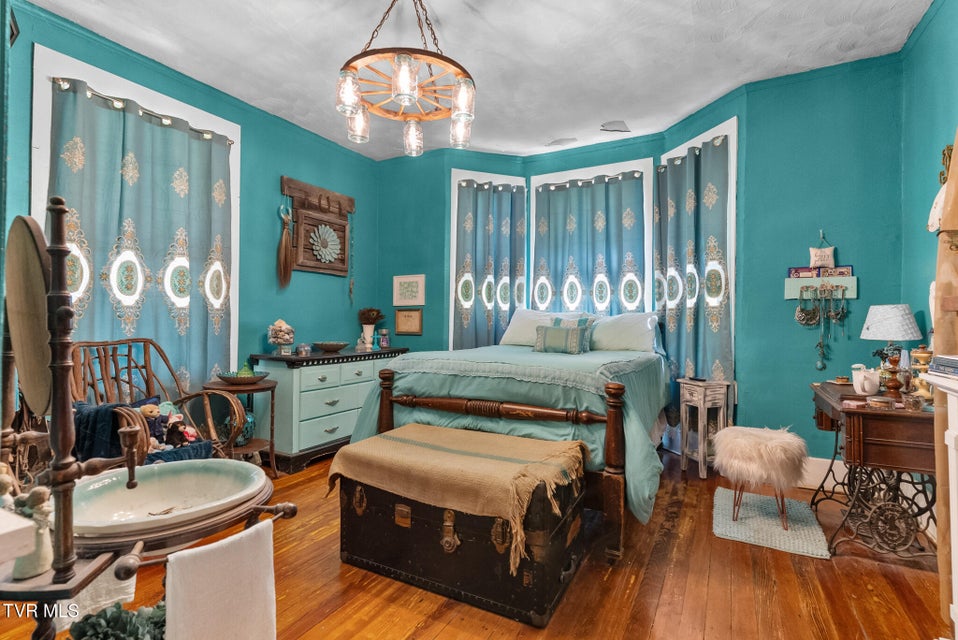 Photo #27: 2170 Saltville Highway