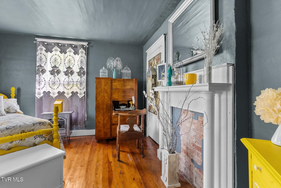 Photo #32: 2170 Saltville Highway