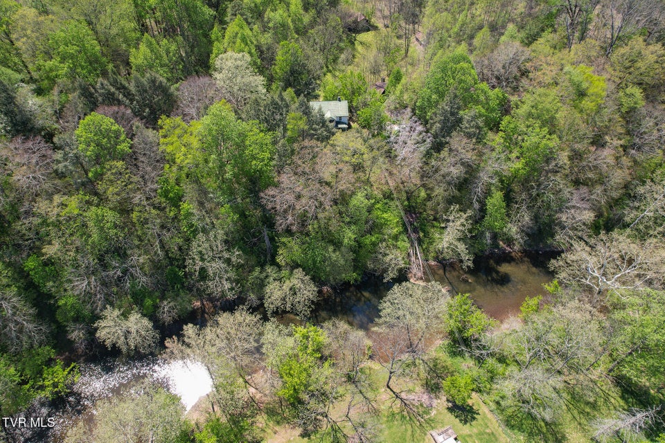 Photo #37: 2170 Saltville Highway