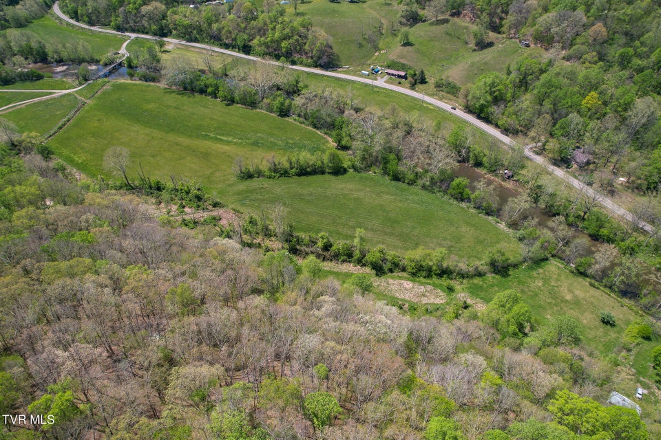 Photo #45: 2170 Saltville Highway