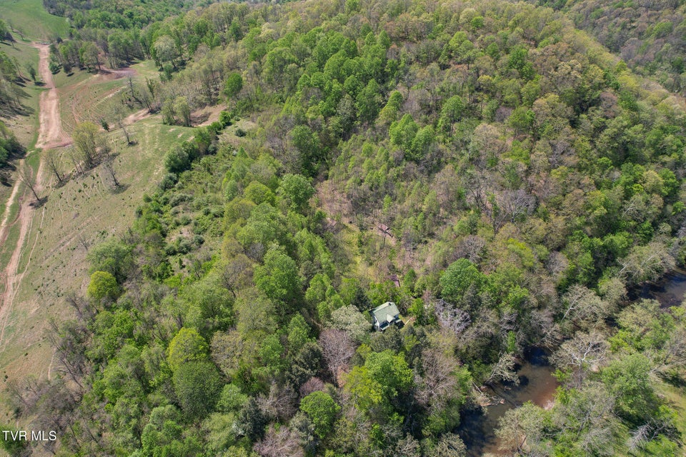 Photo #50: 2170 Saltville Highway