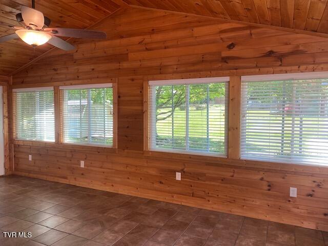 Photo #12: 1700 Tee Court