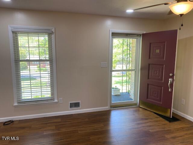 Photo #38: 1700 Tee Court