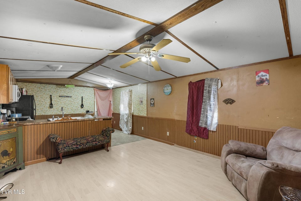 Photo #6: 115 Melrose Avenue