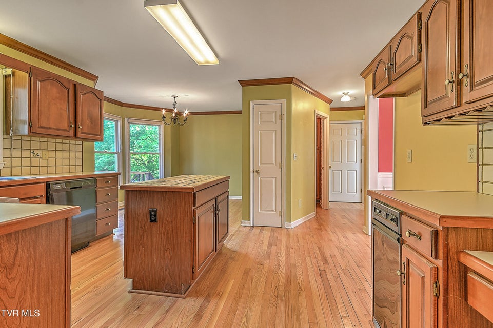 Photo #13: 332 Chesterfield Drive