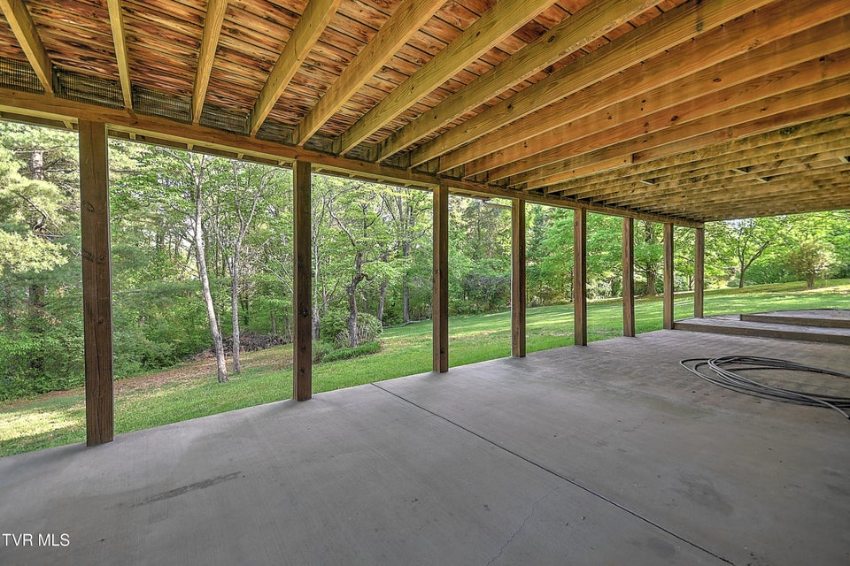Photo #42: 332 Chesterfield Drive