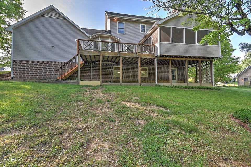 Photo #43: 332 Chesterfield Drive