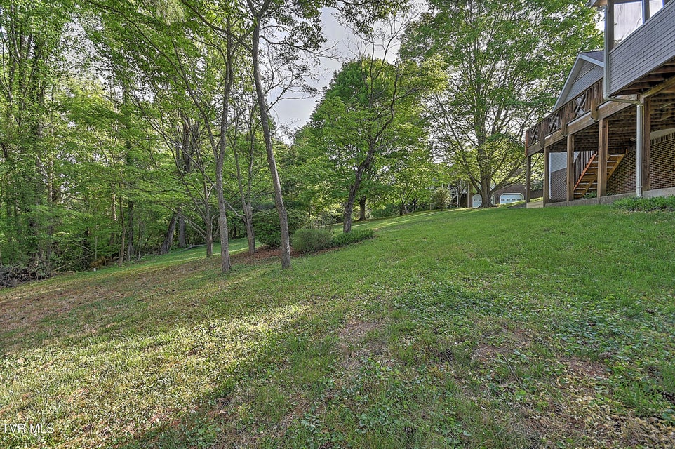 Photo #45: 332 Chesterfield Drive